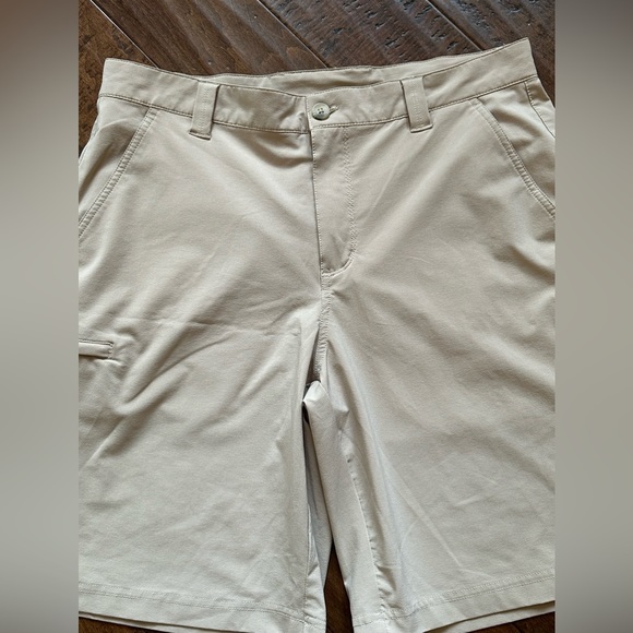 Columbia PFG Grander Marlin™ II Offshore Shorts Size 34 Fossil Khaki Tan Fishing - Picture 7 of 14